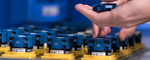 Elektrische Komponenten